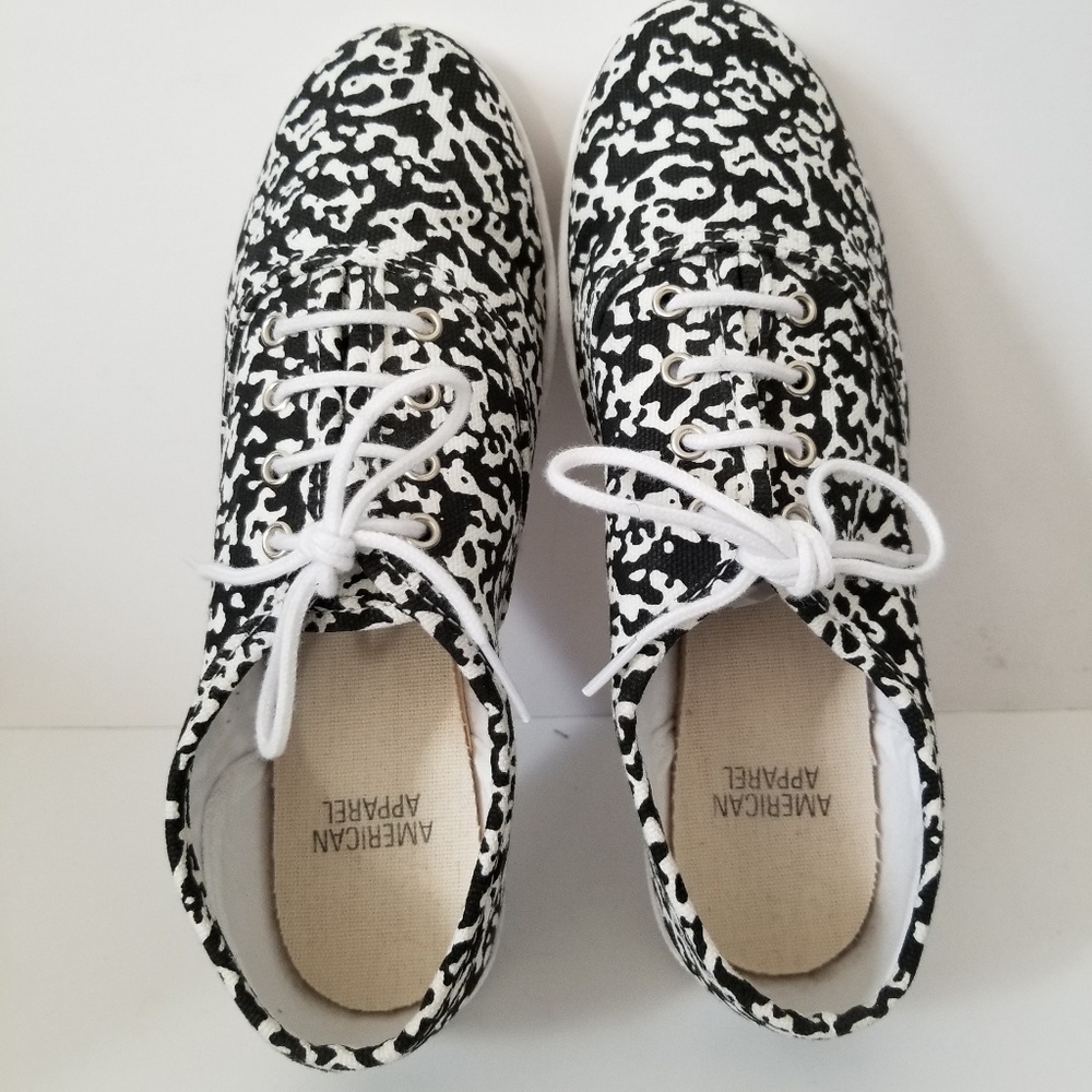 ❌🚫🛑SOLD❌🚫🛑American Apparel tennis shoes